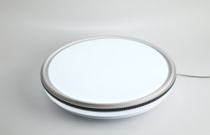 Plafony – praktyczne i eleganckie lampy sufitowe do każdego pomieszczenia